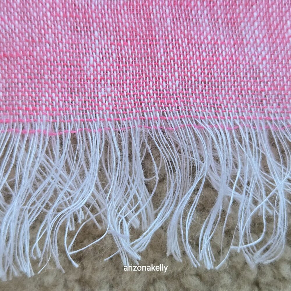 NWOT Italian Linen Scarf Pink - Picture 3 of 7